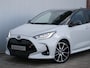 Toyota Yaris 1.5 Hybrid GR Sport 116 Pk Automaat Camera / Apple Carplay / DAB / Stoelverwarming / 18 inch