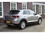 Volkswagen T-Roc Wij zijn op afspraak geopend! Graag bellen voor uw komst.