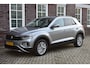Volkswagen T-Roc Wij zijn op afspraak geopend! Graag bellen voor uw komst.
