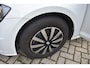 Volkswagen Golf Wij zijn op afspraak geopend! Graag bellen voor uw komst.