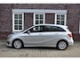 Mercedes-Benz B-klasse 180 Comfortstoelen /Climate Control/ Trekhaak Wij zijn op afspraak geopend! Graag bellen voor uw komst.