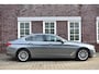 BMW 5-Serie 520 Schuifdak/Comfortstoelen leder Wij zijn op afspraak geopend! Graag bellen voor uw komst.