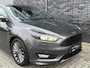 Ford Focus 1.5 ST-Line 182pk|Cruise|Bi-xenon|Apple Carplay|Stoel&Stuurverwarm|360pdc