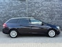 Peugeot 308 SW 1.2 PureTech Panorama|Cruise|DAB|Climate|Navi|Trekhaak|PDC