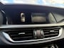 Alfa Romeo Stelvio 2.0 T 280pk AWD Dealer Ondh|2300kg Trekgewicht|Camera|ACC|Nieuwstaat