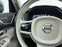 Volvo XC90 T8 390pk AWD Inscription / Blond Leder / Head-Up / ACC / BLIS / Full-LED / El. Stoelen / Trekhaak / Lederen Dashboard / 20'' / Getint Glas / Keyless / Getint Glas / 360 Camera / El. Achterklep / Stoel + Stuurw. Verw