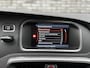 Volvo V40 Cross Country 2.5 T5 255pk+ AWD R-Design Automaat|Camera|IntelliSafe Pro|Leder|19 Inch|Bi-Xenon|Vol optie!!