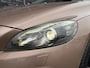 Volvo V40 Cross Country 2.5 T5 255pk+ AWD R-Design Automaat|Camera|IntelliSafe Pro|Leder|19 Inch|Bi-Xenon|Vol optie!!