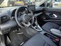 Toyota Yaris 1.5 Hybrid 115 Comfort CAMERA CLIMA AD-CRUISE APPLE/ANDROID BLUETOOTH AD-CRUISE REGEN/LICHTSENSOR NIEUW!