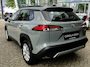 Toyota Corolla Cross Hybrid 140 Active STOELVERWARMING DRAADLOOS LADEN CLIMA LM-VELGEN APPLE / ANDROID DAB+ CLIMA AD-CRUISE SAFETY SENSE 3.0