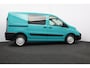 Peugeot Expert 227 2.0 HDI L1H1 Navteq 2/ Dealer onderhouden!/ Dubbele Schuifdeur/ Trekhaak/ Airco/ Cruise/ Bluetooth/ Elek. pakket/ AUX & USB/ Armsteun/ PDC/ Extra getint glas.