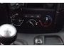 Peugeot Expert 227 2.0 HDI L1H1 Navteq 2/ Dealer onderhouden!/ Dubbele Schuifdeur/ Trekhaak/ Airco/ Cruise/ Bluetooth/ Elek. pakket/ AUX & USB/ Armsteun/ PDC/ Extra getint glas.
