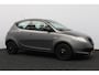 Lancia Ypsilon 0.9 TwinAir Elefantino Plus/ DEALER ONDERHOUDEN!/ Airco/ C.V. Afstand/ Elek. pakket/ Isofix/ Radio-CD AUX & USB/ Multi. LEDER. Stuur/ Getint glas/ Metallic lak.