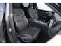 Volvo XC60 T6 350PK Automaat AWD Plus Dark Trekhaak / Adaptieve cruise control / BLIS / Panoramadak / Parkeersensoren voor - en achter / parkeercamera / Elektrische stoelen / stoel - en stuurverwarming /
