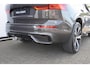 Volvo XC60 T6 350PK Automaat AWD Plus Dark Trekhaak / Adaptieve cruise control / BLIS / Panoramadak / Parkeersensoren voor - en achter / parkeercamera / Elektrische stoelen / stoel - en stuurverwarming /