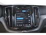 Volvo XC60 T6 350PK Automaat AWD Plus Dark Trekhaak / Adaptieve cruise control / BLIS / Panoramadak / Parkeersensoren voor - en achter / parkeercamera / Elektrische stoelen / stoel - en stuurverwarming /