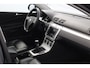 Volkswagen Passat Variant 1.8 TFSI Highline/ 16'' LMV/ Elek. Schuif-Kantel Dak/ LEER/ Stoelverw./ DYNAUDIO!/ RNS-510/ Groot Navi/ Clima/ Cruise/ Elek. pakket/ Isofix/ Radio-CD AUX/ LEDER. Stuur/ Mistl./ PDC/ Dakrails.
