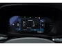 Volvo V60 T8 455PK Automaat Plug-in hybrid AWD Plus Dark Trekhaak / Head up display / / Trekhaak / Panoramadak / Keyless entry / Elektrische achterklep / Stoel - en stuurwielverwarming / BLIS / Adaptieve cruise control / Parkeersensoren met camera