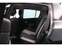 Renault Clio 1.2 Authentique/ 5-Drs/ Trekhaak/ Airco/ Cruise/ Elek. pakket/ Isofix/ Radio-CD AUX/ Multi. Stuur/ Mistl./ Dakspoiler.
