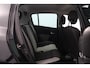 Renault Clio 1.2 Authentique/ 5-Drs/ Trekhaak/ Airco/ Cruise/ Elek. pakket/ Isofix/ Radio-CD AUX/ Multi. Stuur/ Mistl./ Dakspoiler.