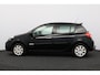 Renault Clio 1.2 Authentique/ 5-Drs/ Trekhaak/ Airco/ Cruise/ Elek. pakket/ Isofix/ Radio-CD AUX/ Multi. Stuur/ Mistl./ Dakspoiler.