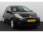Renault Clio 1.2 Authentique/ 5-Drs/ Trekhaak/ Airco/ Cruise/ Elek. pakket/ Isofix/ Radio-CD AUX/ Multi. Stuur/ Mistl./ Dakspoiler.