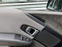 BMW i3 Executive Edition 120Ah 42 kWh -SOH 95%-GROOT SCHERM-HARMAN/KARDON SOUNDSYSTEM-STOELVERWARMING-LED-DEALER ONDERHOUDEN!
