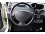 Renault Twingo 1.2 16V Dynamique/ D-Riem verv: 176.000 KM!/ Clima/ Cruise/ Elek. pakket/ Isofix/ Bluetooth/ Multi. LEDER. Stuur/ Mistl./ Dakspoiler.