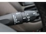 Peugeot 2008 1.6 VTi Féline/ Trekhaak/ Panorama-Dak/ Extra getint glas/ Half-Leder - Alcantara/ Navi/ Clima/ Cruise/ Bluetooth/ Multi. LEDER. Stuur/ Mistl./ PDC V+A/ LED Dagrijverl./ Dakrails.