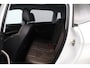 Peugeot 2008 1.6 VTi Féline/ Trekhaak/ Panorama-Dak/ Extra getint glas/ Half-Leder - Alcantara/ Navi/ Clima/ Cruise/ Bluetooth/ Multi. LEDER. Stuur/ Mistl./ PDC V+A/ LED Dagrijverl./ Dakrails.