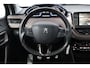 Peugeot 2008 1.6 VTi Féline/ Trekhaak/ Panorama-Dak/ Extra getint glas/ Half-Leder - Alcantara/ Navi/ Clima/ Cruise/ Bluetooth/ Multi. LEDER. Stuur/ Mistl./ PDC V+A/ LED Dagrijverl./ Dakrails.