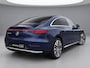Mercedes-Benz EQE 300 Business Edition | Panoramadak | Plus Pakket | DISTRONIC Afstandsassistent | Apple CarPlay | Android Auto | Elektrisch Verstelbare Stoelen + Memory | Stoelverwarming | Sfeerverlichting | Parkeersensoren | Achteruitrijcamera