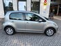 Volkswagen Up! 1.0 BMT up! beats / PDC Achter / Handsfree / Airco / Cruise controle / Stoelverwarming