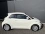 Fiat 500 Icon 42 kWh Airco - Apple carplay - Bluetooth - Cruise control - Keyless start - Navigatie - Licht metalen velgen 16 inch - Draadloze telefoonoplader - Elektrische ramen voor - Led verlichting - Stuur multifunctioneel - Stuur leder - Centrale vergrendeling met afstandsbediening