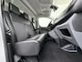 Peugeot Expert 2.0HDI 123PK Imperiaal 3-Persoons Trekhaak Airco Apple Carplay Android Auto Navi* Bluetooth Pdc Cruise Control Regen-Lichtsensor Schuifdeur Betonplex Vloer Wandbetimmering 2.500KG Trekgewicht 1e Eigenaar Originele Nederlandse Auto