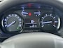 Peugeot Expert 2.0HDI 123PK Imperiaal 3-Persoons Trekhaak Airco Apple Carplay Android Auto Navi* Bluetooth Pdc Cruise Control Regen-Lichtsensor Schuifdeur Betonplex Vloer Wandbetimmering 2.500KG Trekgewicht 1e Eigenaar Originele Nederlandse Auto