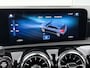 Mercedes-Benz A-klasse 180 AMG Line Amg Line Styling | Night Pakket | Sfeerverlichting | Ledkoplampen | Achteruitrijcamera Inclusief 24 maanden Mercedes-Benz Certified garantie voor Europa.