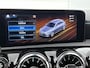 Mercedes-Benz A-klasse 180 AMG Line Amg Line Styling | Night Pakket | Sfeerverlichting | Ledkoplampen | Achteruitrijcamera Inclusief 24 maanden Mercedes-Benz Certified garantie voor Europa.