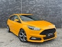 Ford Focus Wagon 2.0 ST-3 250pk|BLIS|Camera|Sony|Full Keyless|Lane assist|Full option|Deurbeschermers