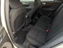 Volvo XC40 T2 129pk Momentum Core Automaat | Climate control | Navigatie | Lm-velgen | Apple / Android | Cruise control