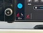 Volkswagen Golf 1.0 TSI 110pk Life Business | Climate control | Navigatie by app | Lm-velgen | Stoelverwarming | Adaptieve cruise control