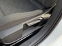 Volkswagen Golf 1.0 TSI 110pk Life Business | Climate control | Navigatie by app | Lm-velgen | Stoelverwarming | Adaptieve cruise control