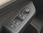 Volkswagen Golf 1.0 TSI 110pk Life Business | Climate control | Navigatie by app | Lm-velgen | Stoelverwarming | Adaptieve cruise control