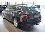 Skoda Octavia Combi 2.0 TDI STYLE navi pano cruise trekhaak 17 inch 150 pk !!