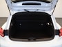 Renault Clio E-Tech Hybrid 140pk Intens | Trekhaak | 17" velgen | Stoel- en stuurverwarming | Achteruitrijcamera |