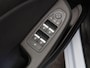 Renault Clio E-Tech Hybrid 140pk Intens | Trekhaak | 17" velgen | Stoel- en stuurverwarming | Achteruitrijcamera |