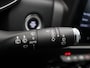 Renault Clio E-Tech Hybrid 140pk Intens | Trekhaak | 17" velgen | Stoel- en stuurverwarming | Achteruitrijcamera |