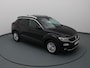 Volkswagen T-Roc 150pk TSI Style Business Apple Carplay/Android Auto | Airco