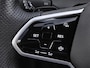 Volkswagen Golf 1.5eTSI/150PK R-Line · Apple/Android Car Play · 17'' Velgen · Rijprofielkeuze · LED