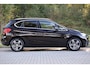 BMW 2-Serie Active Tourer 218i Sport Sportline | Navi | LED | Clima | Afn trekhaak | PDC | Stoelverwarming | Stoelverwarming | Etc.